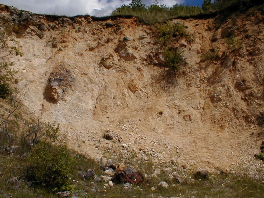 Ries crater, Iggenhausen dislocated megablock, monomictic movement breccia