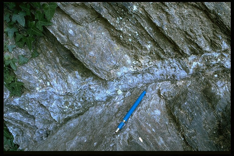 impact pseudotachylite dike in the Rochechouart impact structure, Champagnac outcrop
