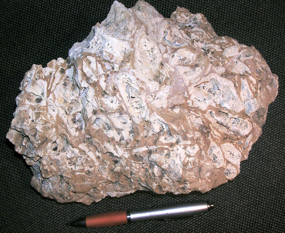 azuara impact structure, Jaulín breccia with internally corroded clasts
