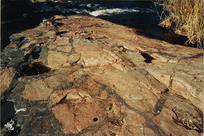 system of pseudotachylites in the Vredefort impact structure, South Africa