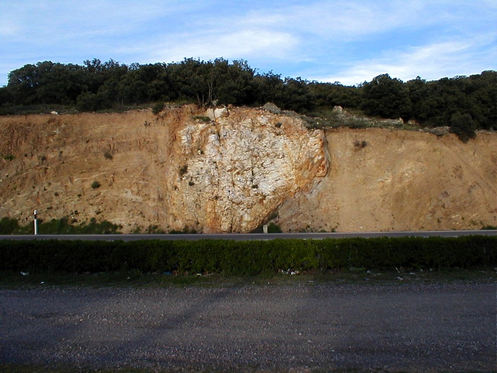 megablock in Paleozoic siltstone Azuara impact