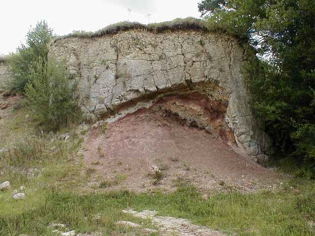 Ries crater ejecta, suevite over Bunte breccia, Aumühle