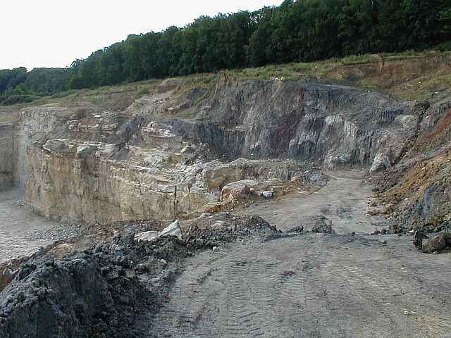 impact ejecta as waste material in a limestone quarry, Ronheim, Ries crater