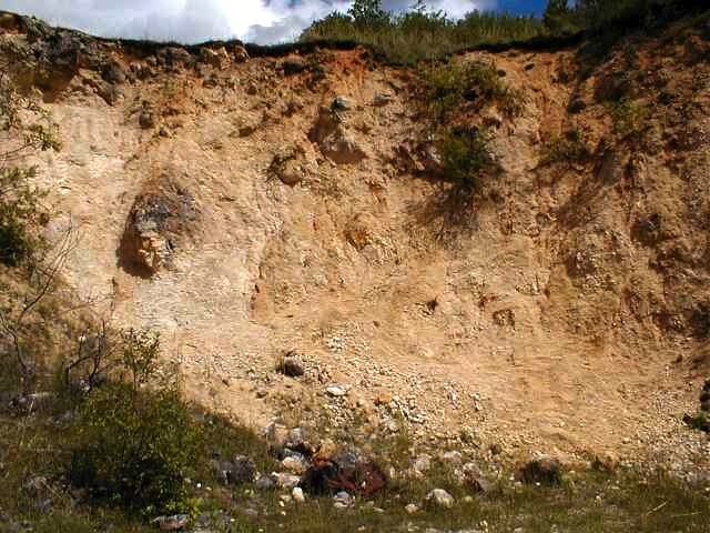 grit-brecciated impact megablock, Iggenhausen, Ries crater