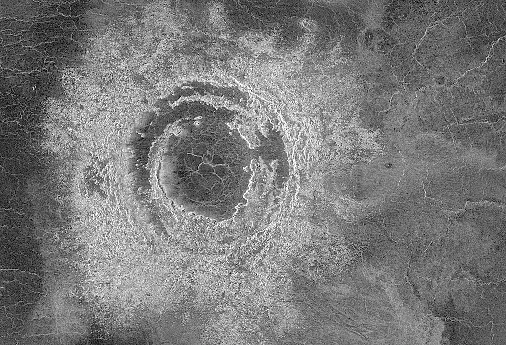 multi-ring impact basin Mona Lisa on Venus
