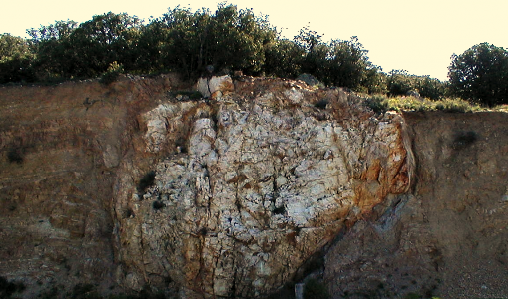 megablock in Paleozoic siltstone Azuara impact detail